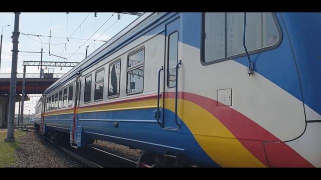 Дизель-поезд ДР1Б, Гомель, Белорусская железная дорога/Train DR1B, Gomel, Belarusian railway смотреть онлайн