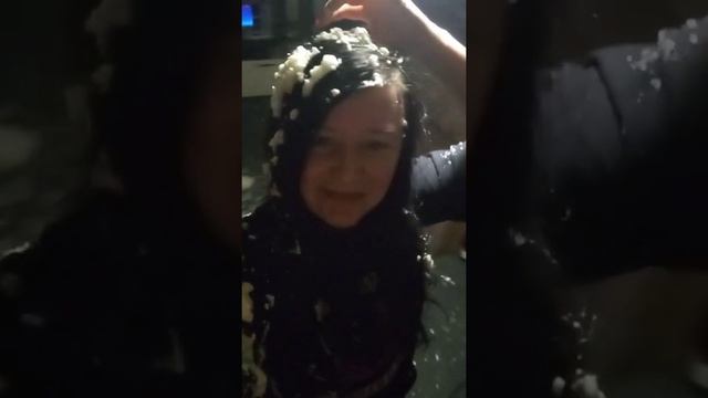 Пенномонтажная вечеринка ? смотреть онлайн