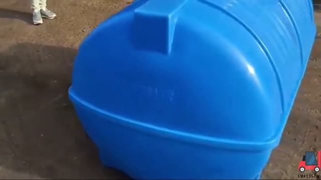 Горизонтальная емкость G 1000 литров для воды, продуктов питания и дизельного топлива. смотреть онлайн