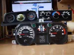 Mitsubishi Pajero 2 пересвет приборной панели, печки и доп панели(фото в описании)