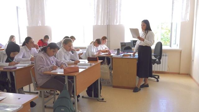 Кировская средняя школа отмечает 75 день рождения смотреть онлайн