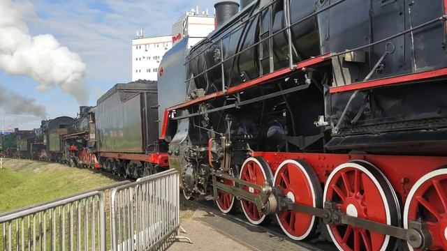 Паровозы 9П-19499, СО17-3241, ФД20-2109, Эу.699-74, Оп-7587, Ь-2012 смотреть онлайн