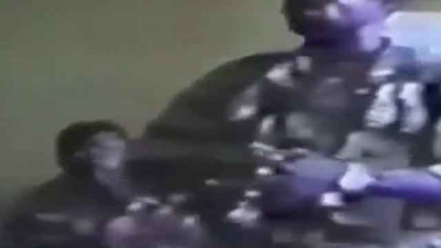 Liberia President Samuel Doe Meeting With Rebel Leader Prince Johnson Before His Capture 😯🇱🇷😯🇱🇷 смотреть онлайн