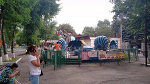 Парк отдыха, город Нальчик. Карусель ракушка.