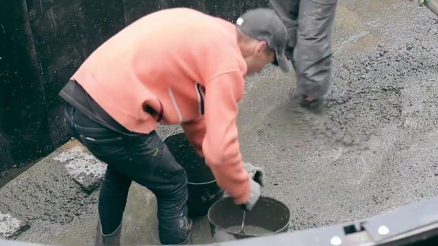 Как построить чашу бассейна за 3 дня!? смотреть онлайн