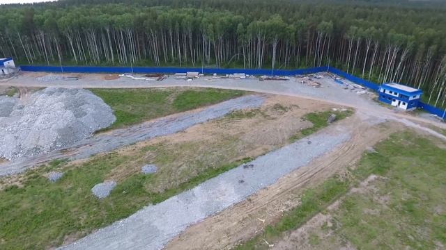 Территория завода УралСпецТранс 2017 год. смотреть онлайн