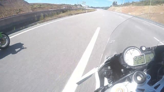 Kawazaki Z1000 2005 - TopSpeed