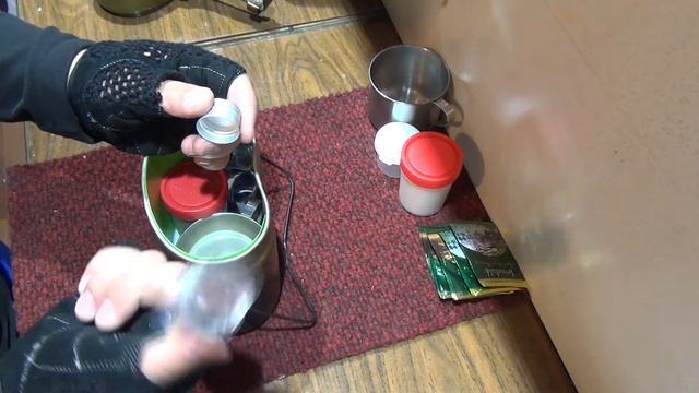 Армейский котелок , и его содержимое смотреть онлайн