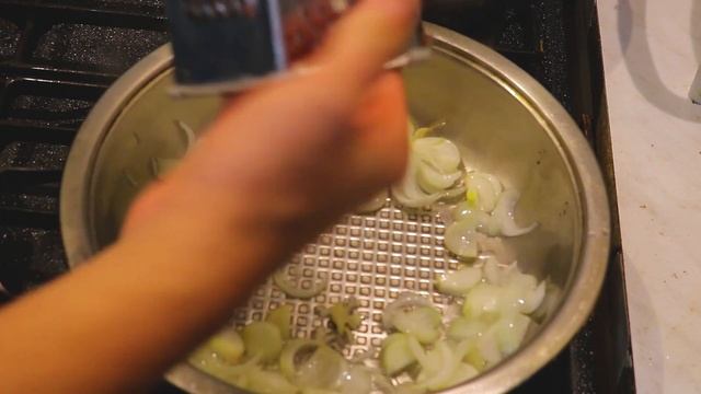 Шашлык из свинины. Маринад для шашлыка. Рецепт-бомба! смотреть онлайн