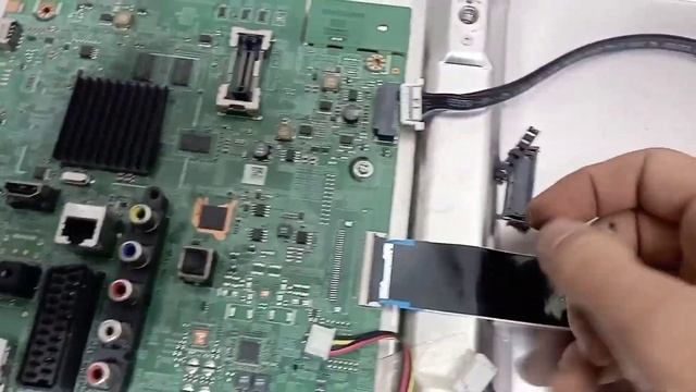UE37D5520RW переделка в Smart смотреть онлайн