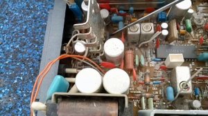 КМ-конденсаторы в телевизоре Верас ?