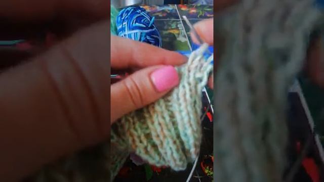 Простые следки на 2х спицах смотреть онлайн
