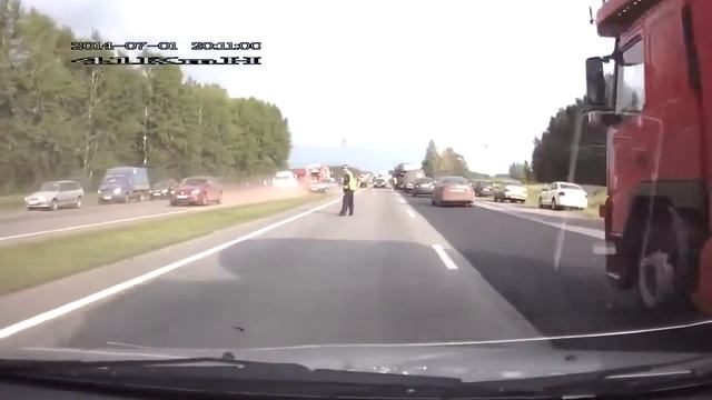 Новый жест регулировщика / ДПС жжет смотреть онлайн