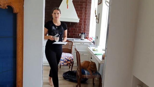Убираем с Юлей в квартире. смотреть онлайн