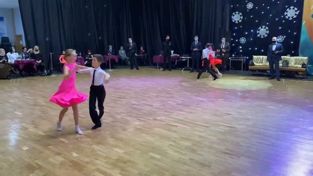 Юні Зірки 2020 Juveniles Open Samba смотреть онлайн