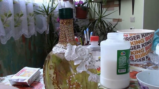 Декор бутылки в стиле "Винтаж". Подарок на 8-е марта... смотреть онлайн