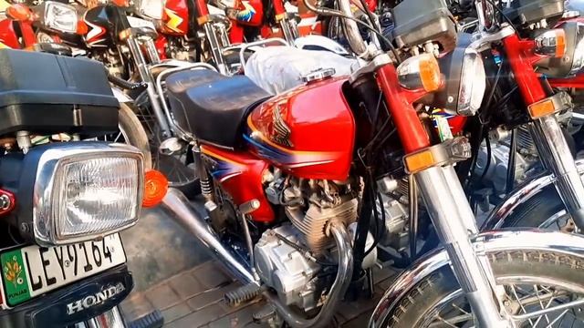 A Range of Used Honda 125 All Up and Down Models of Honda CG 125 for Sale Used Bikes Market Lahore смотреть онлайн
