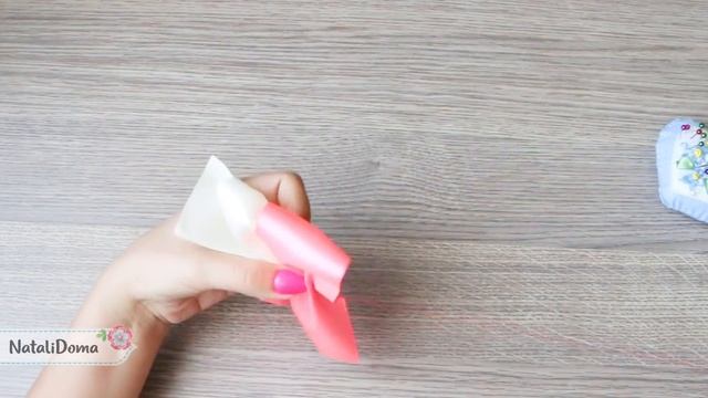 Как сделать необычный двухцветный бант из ленты / #DIY NataliDoma смотреть онлайн