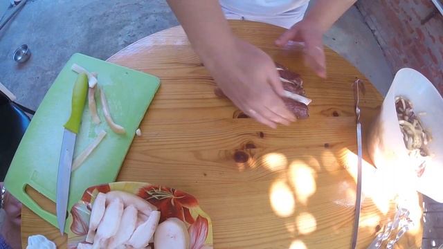 Шашлык из свинины пять пальчиков / Barbecue