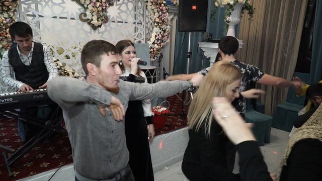 Носители тюркского языка поймут всю красоту этой песни! смотреть онлайн