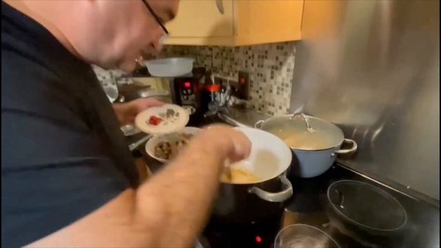 Кюфта бозбаш Азербайджанская Кухня. Kufta Bozbash Azerbaijani Cuisine .