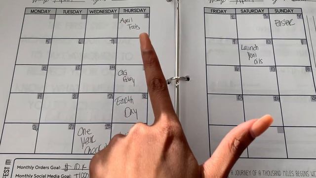 How I Organized My Thoughts and Made $60k in 6 Months With My Online Business | New Digital Planner смотреть онлайн