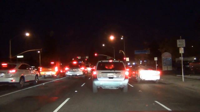 США 811: кому и когда в Америке выгодно вообще не работать смотреть онлайн