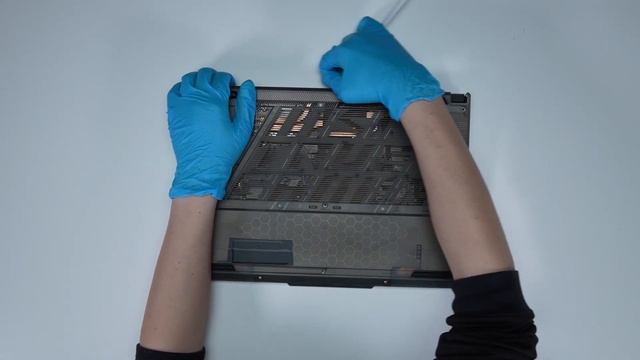 MSI Cyborg 15 Series Upgrade Tutorial смотреть онлайн
