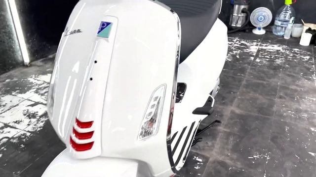 Piaggio Vespa Sprint 2023 After Diamond Coating смотреть онлайн