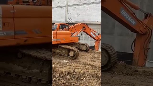 Вывоз грунта самосвалом Scania P440, Москва, kotlovanstroi.ru смотреть онлайн