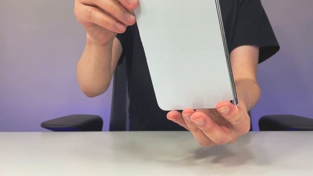 Microsoft Surface Duo 256GB Glacier Unboxing [4k60p] [HDR] смотреть онлайн