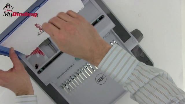GBC CombBind C450e Electric Plastic Comb Binding Machine Demo - 1-800-944-4573 смотреть онлайн