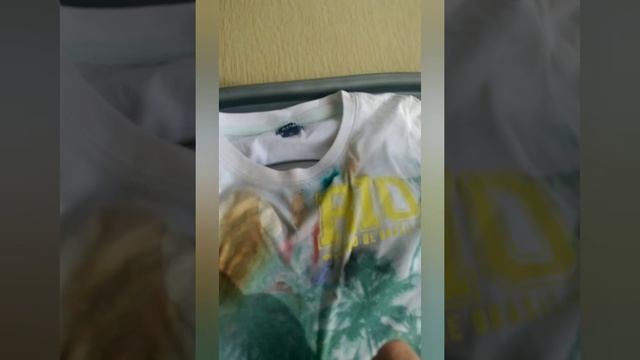 Выводим зеленку, жевательную резинку, помаду, ручку, фломастер и другие пятна легко! смотреть онлайн