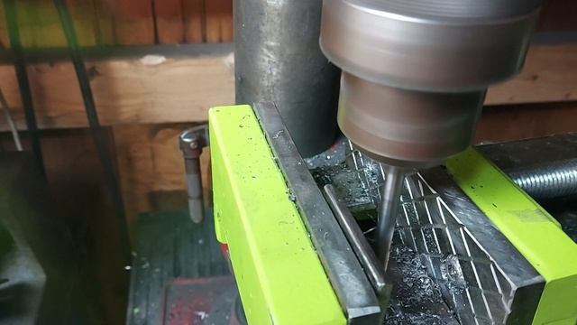 DIY Drill sharpening jig tool build смотреть онлайн