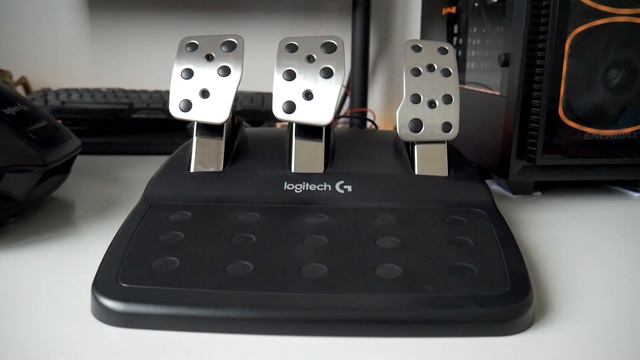 Logitech G29 - Unboxing, installazione e prime impressioni смотреть онлайн