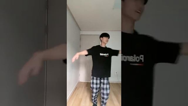 New Funny Video Of Mama Boy Ox Zung | CEO Of Mama Seo Won Jeong | @oxzung