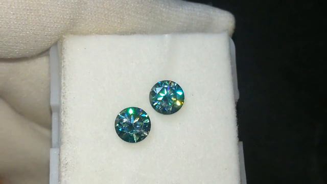 Муассанит пара в серьги 2 X 0.46Ct/5.25mm каждый смотреть онлайн