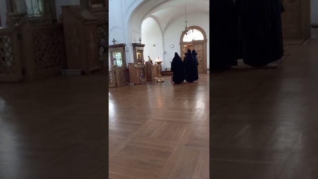 начало акафиста Казанской Богородицы в Шамордино смотреть онлайн