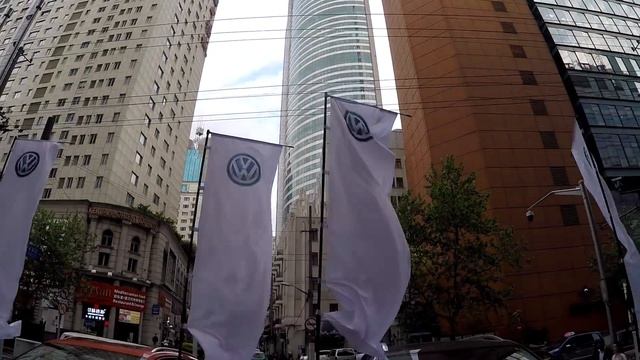 VW Teramont 2017 / 2018 - live съемка нового 7-местного кроссовера в Китае на Шанхайском автосалоне смотреть онлайн