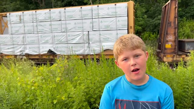 TRAIN TRACKERS - # 34 REAL TRAIN VIDEOS FOR KIDS / CSX FREIGHT TRAINS смотреть онлайн