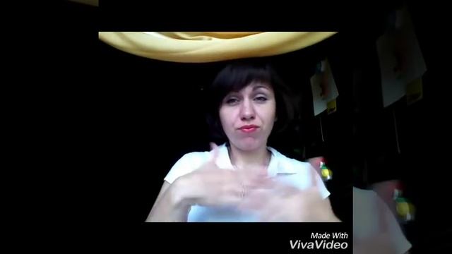 Шарлотка с творогом и клубникой смотреть онлайн