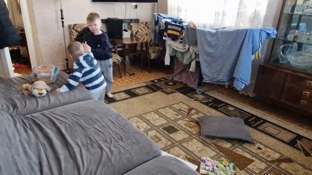 Дети дерутся смотреть онлайн