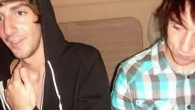 Alex Gaskarth and Jack Barakat смотреть онлайн