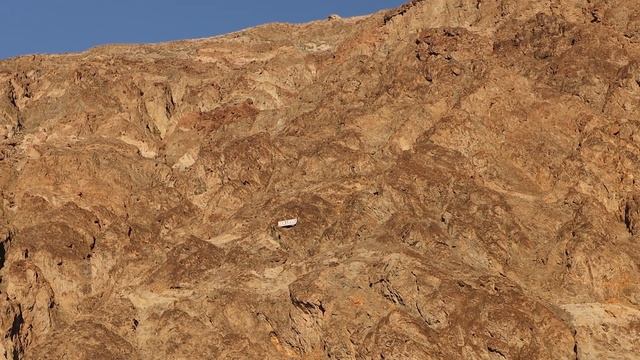 Is it Stupid to Visit DEATH VALLEY in Summer?! (SUV Camping/Vanlife Adventures) смотреть онлайн