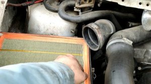 Замена масла в двигателе и фильтров на Mercedes Vito 638 2.3TD