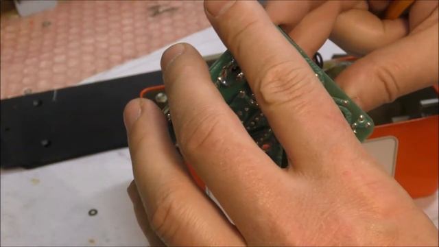 LDM #183: Aircraft Emergency Locator Transmitter DMELT-8.1- Teardown and tests смотреть онлайн