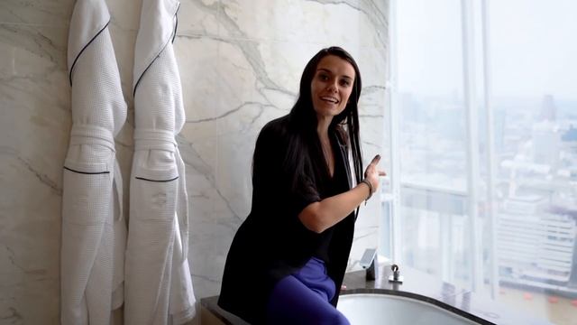 Staying in a £2800/Night Suite in London (Shangri-La at The Shard) ? смотреть онлайн