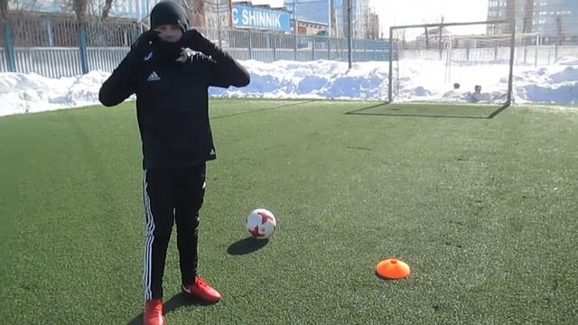 БУТСЫ/ФУТЗАЛКИ(НАЙК) смотреть онлайн