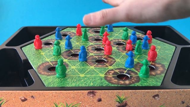Mole In The Hole (1995) by Ravensburger - Vintage Strategy Board Game Review - Die Maulwurf Company смотреть онлайн
