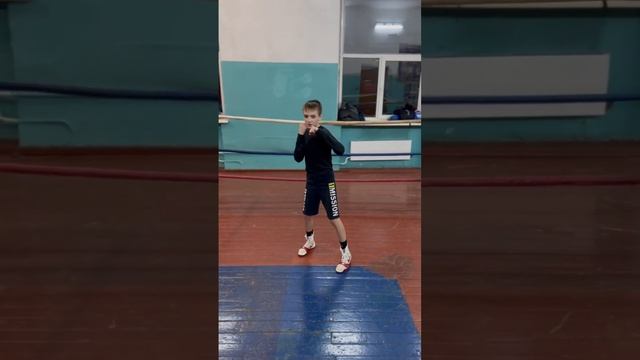 Как менять углы атаки? #boxeo #boxing #kabanosandbigjohn #бокс #вбоксе #учитесьбоксу #спорт смотреть онлайн